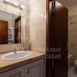 By Acasadascasas Apartment *